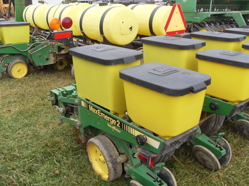 Property photo 7 - Railsback Farm Equipment Auction